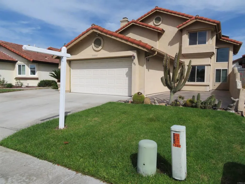1085 Winding Oak Drive, Chula Vista CA 91910