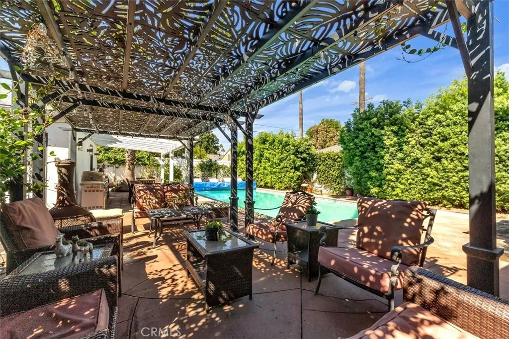 Valley Village, CA 91607