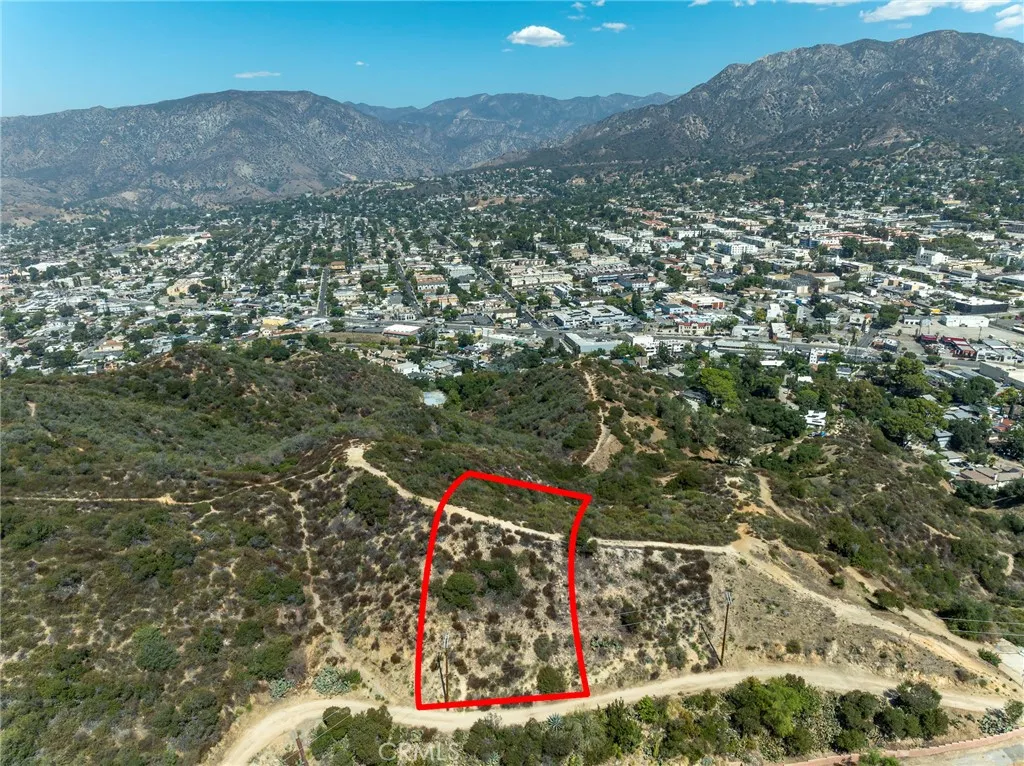 Tujunga, CA 91042