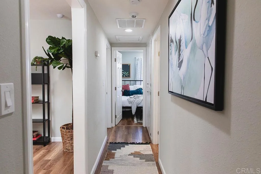 https://cdn.realtyfeed.com/cdn/127/307086571/670893aabbbc4329e09da3c97cdfedd3.webp