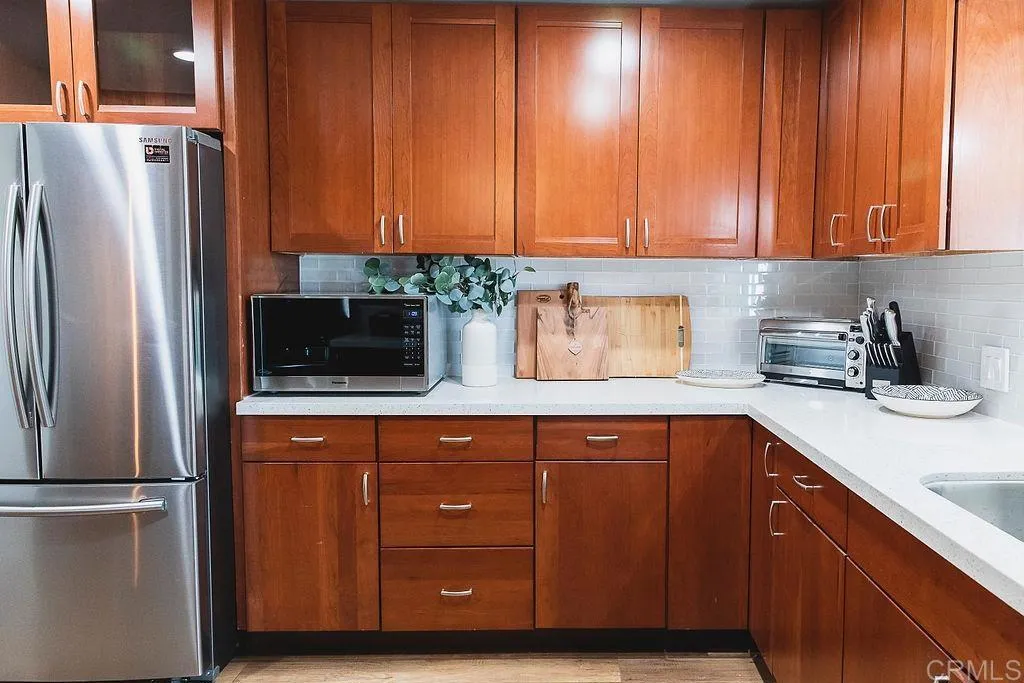 https://cdn.realtyfeed.com/cdn/127/307086571/90cda3bf4340f1a0495f3ddce0496454.webp