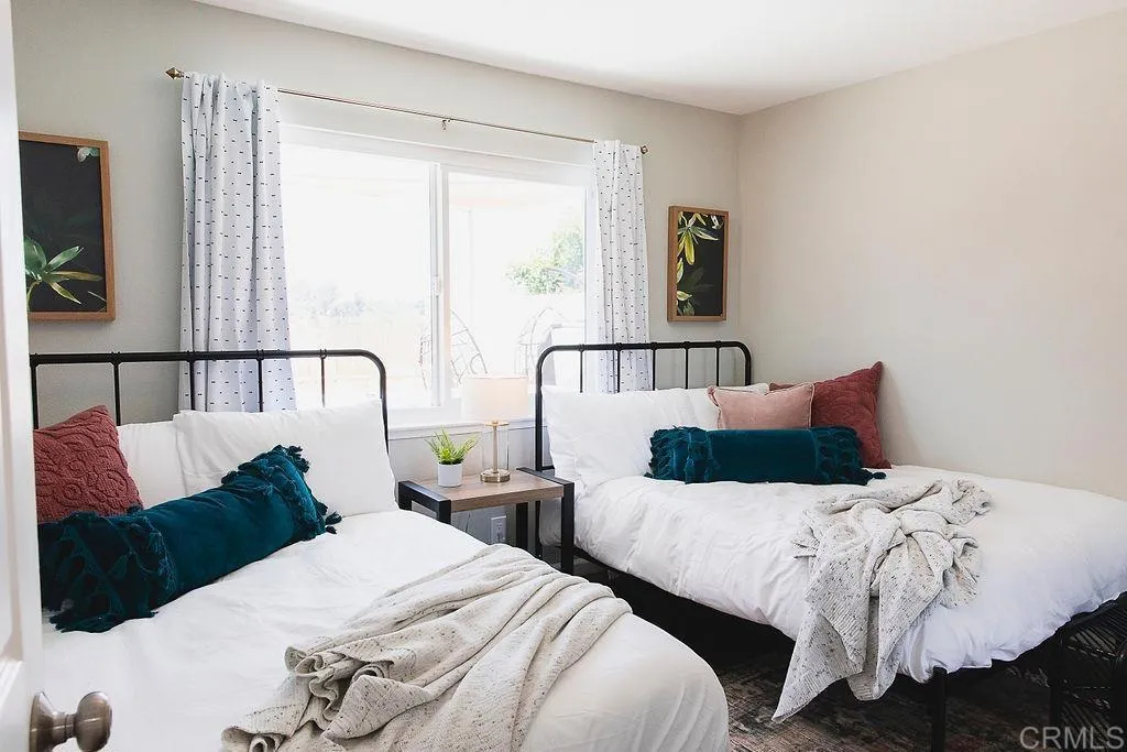 https://cdn.realtyfeed.com/cdn/127/307086571/d78cbb5ff8f5ddb40adf664e36720a85.webp