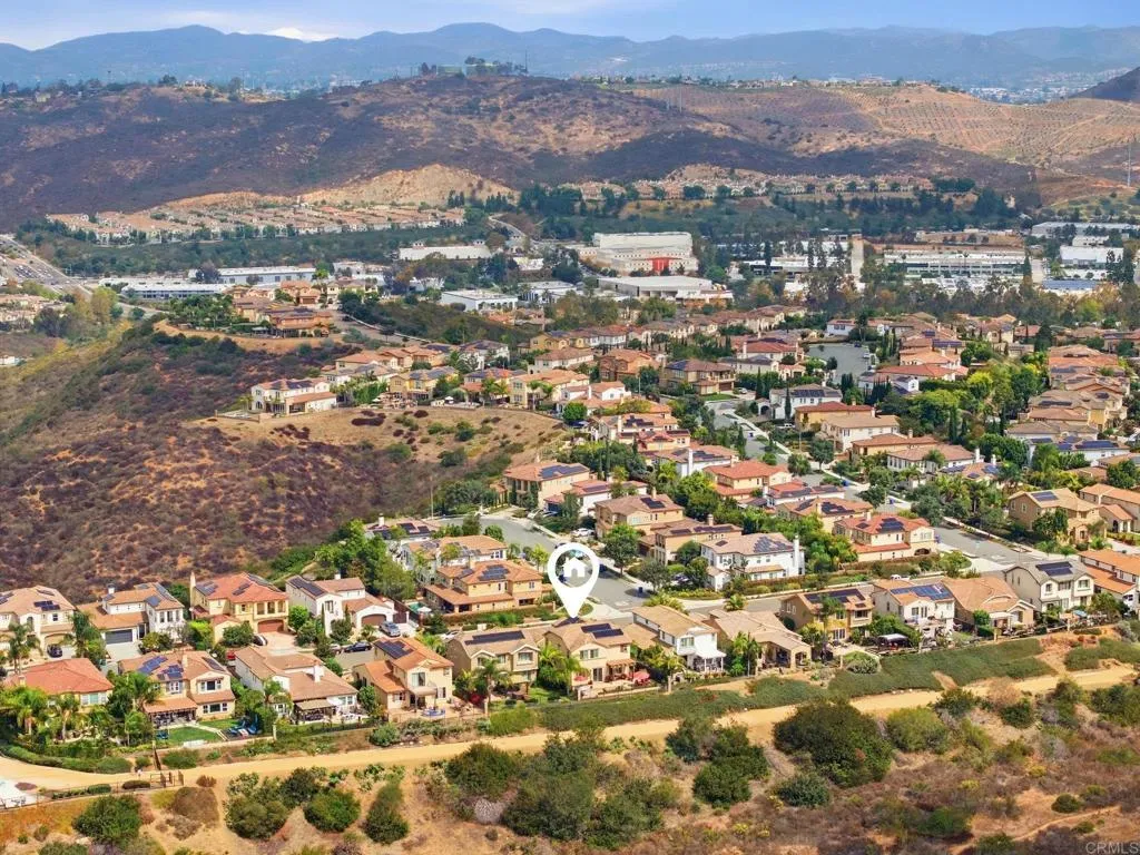 https://cdn.realtyfeed.com/cdn/127/307086598/1f6f348369de1b4ee535eab38585c21f.webp