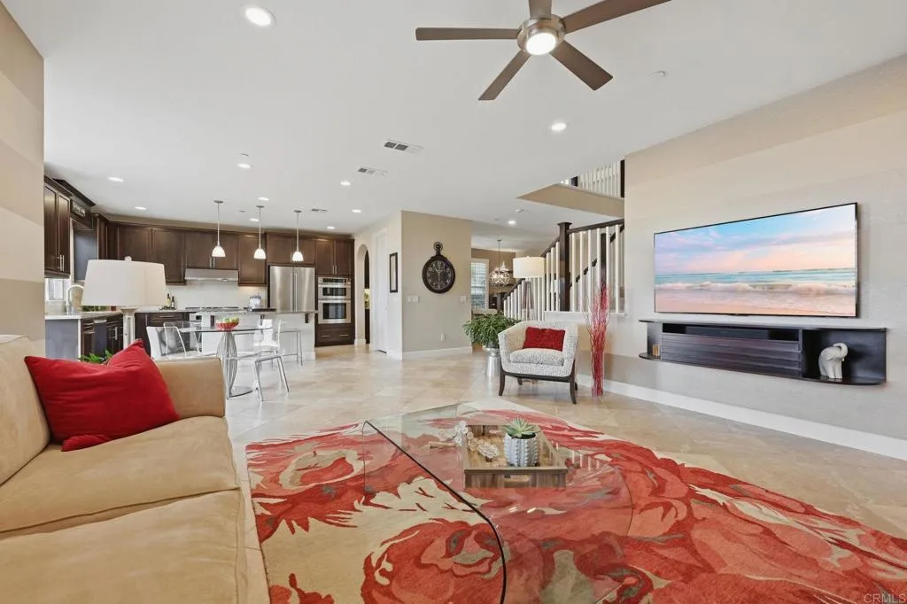 https://cdn.realtyfeed.com/cdn/127/307086598/872bbd6c785b0bbf0d68337653dc492f.webp