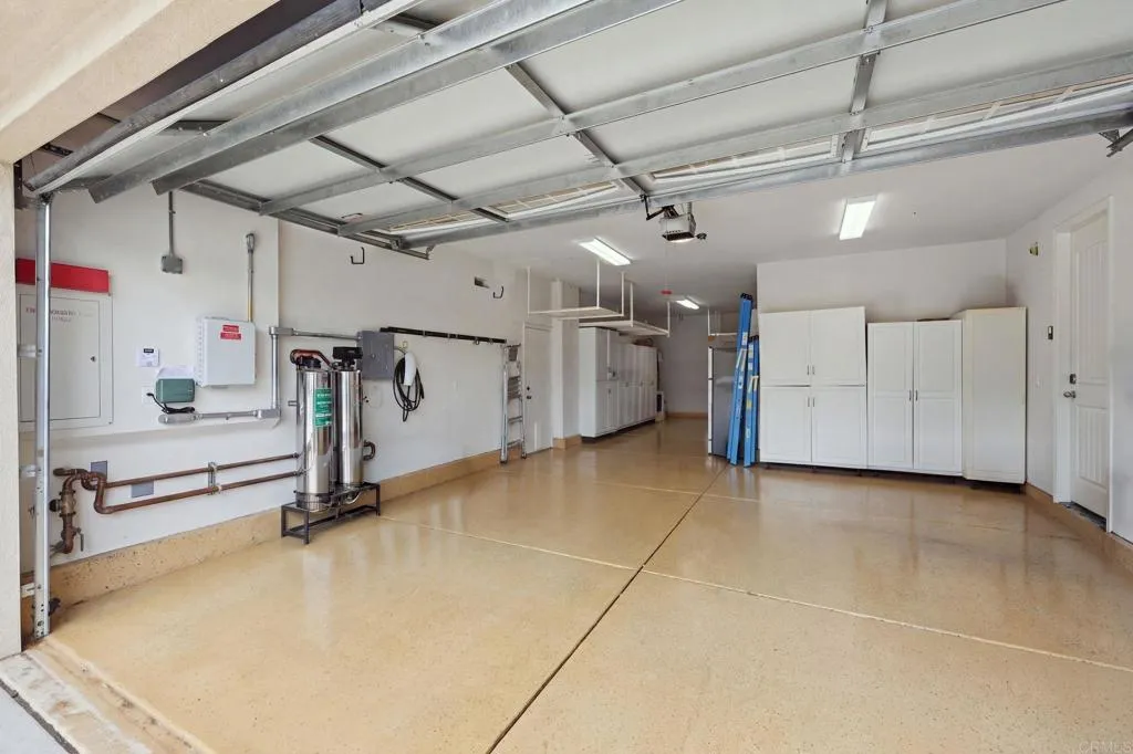 https://cdn.realtyfeed.com/cdn/127/307086598/a9a600c90b1b589a0daa09d936f795a6.webp
