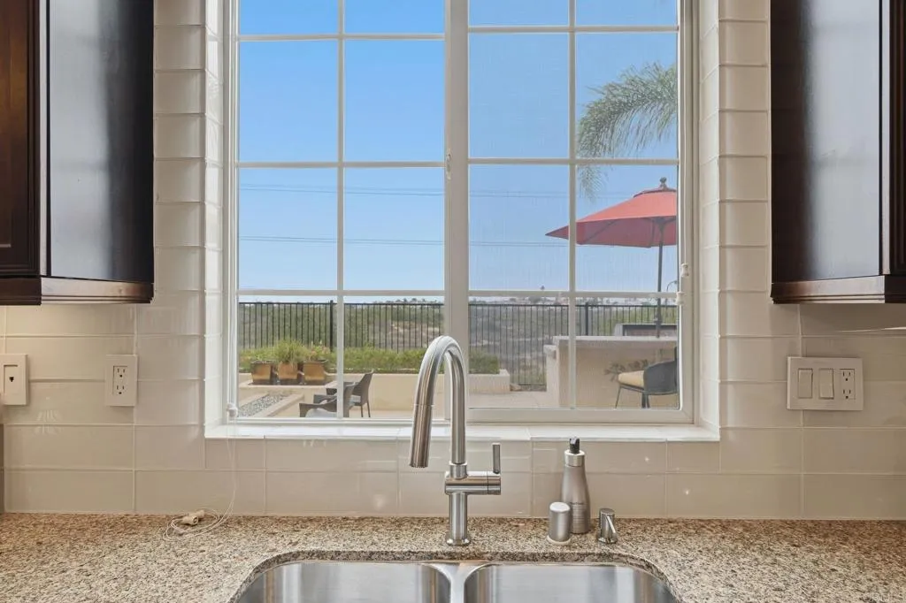 https://cdn.realtyfeed.com/cdn/127/307086598/b3cfafca965f31730b5627518e94bfd3.webp