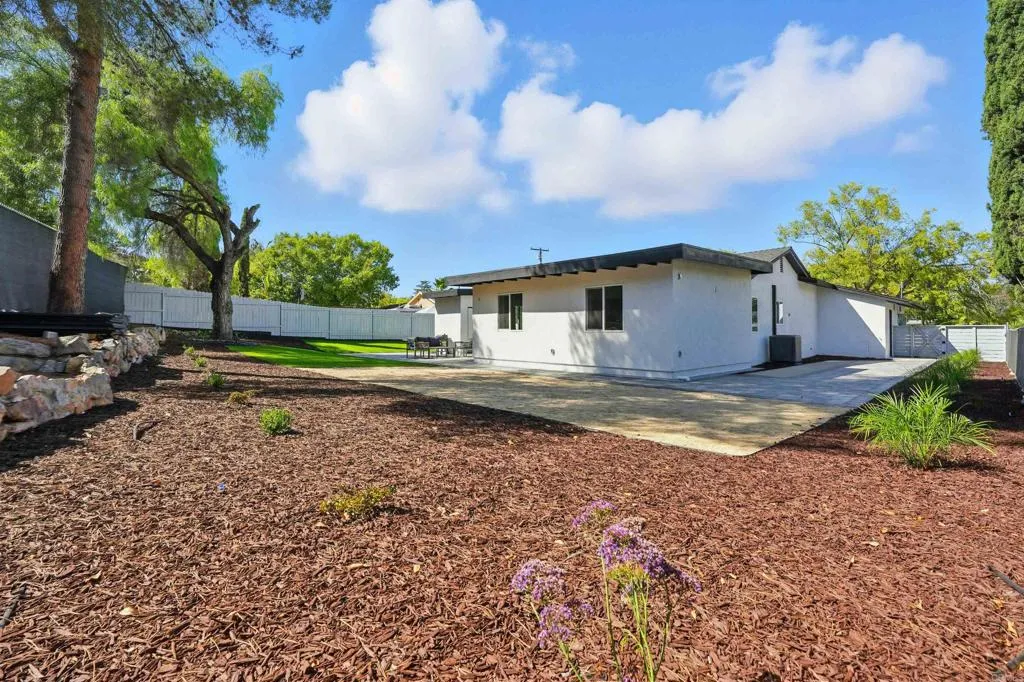 https://cdn.realtyfeed.com/cdn/127/307086702/92e46149248b5b603e79ebc12cec9178.webp