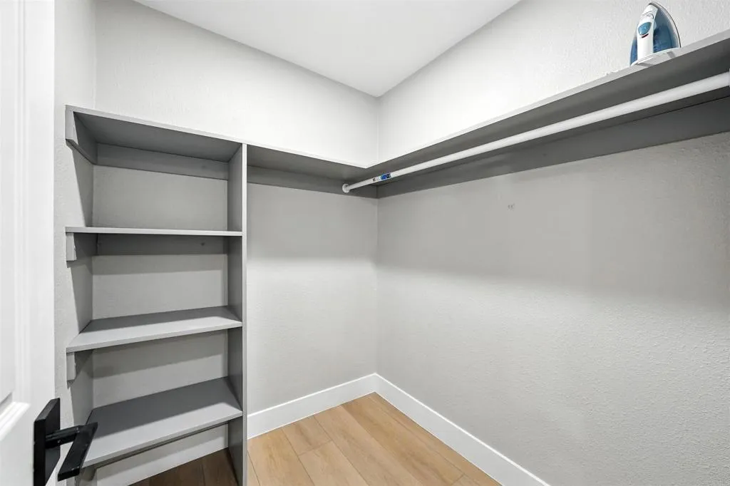 https://cdn.realtyfeed.com/cdn/127/307086702/e77d2208de2771991927a88ca5875c13.webp