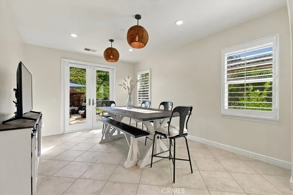 https://cdn.realtyfeed.com/cdn/127/307086709/1622b0f093f777f0416e7274e935e245.webp