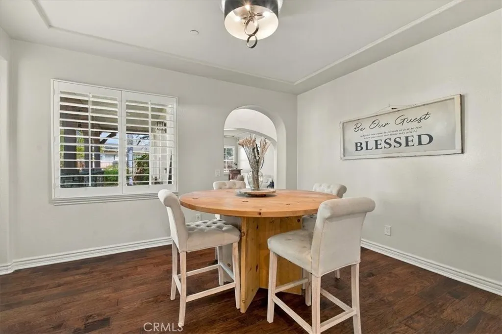 https://cdn.realtyfeed.com/cdn/127/307086709/39a2407349d11565894b548adb2b5c76.webp