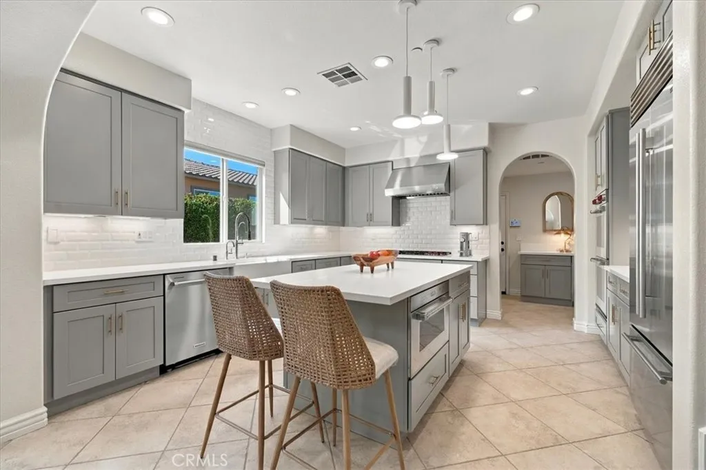 https://cdn.realtyfeed.com/cdn/127/307086709/490eb7c5e2864ded4a117aaf1f308ae7.webp
