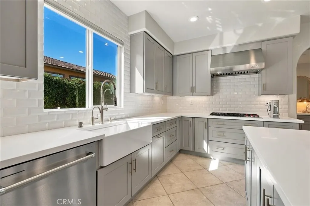 https://cdn.realtyfeed.com/cdn/127/307086709/ea9809a15a35b959dec195b0d506697e.webp