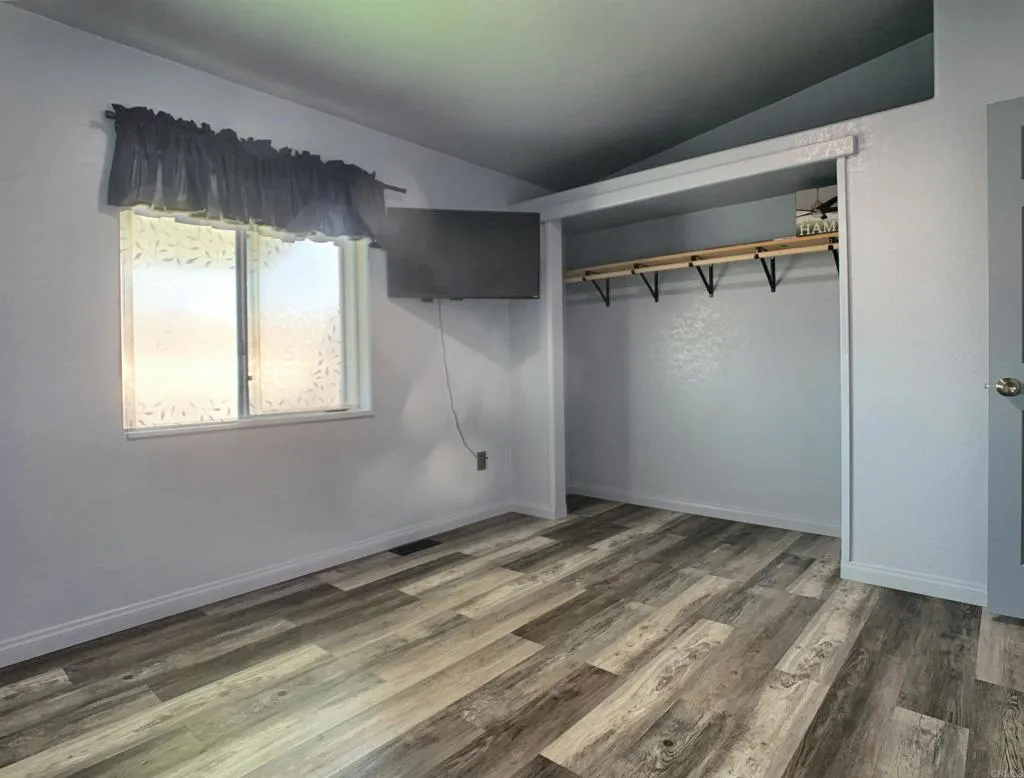 https://cdn.realtyfeed.com/cdn/127/307086802/7a3440f466194cf623ecedce3975fb50.webp
