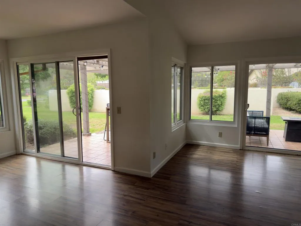 https://cdn.realtyfeed.com/cdn/127/307086813/3f500810a163e4182e6aaeb26389bb46.webp