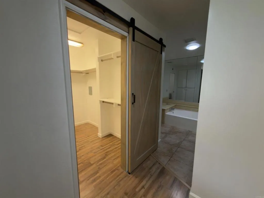 https://cdn.realtyfeed.com/cdn/127/307086813/9a7927988608d1b523ee40aeac2bd020.webp