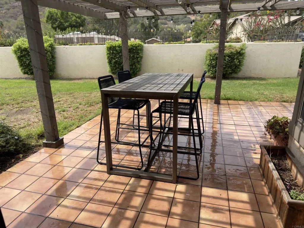 https://cdn.realtyfeed.com/cdn/127/307086813/9af80c96890c0bc16a641ba8a6536c22.webp