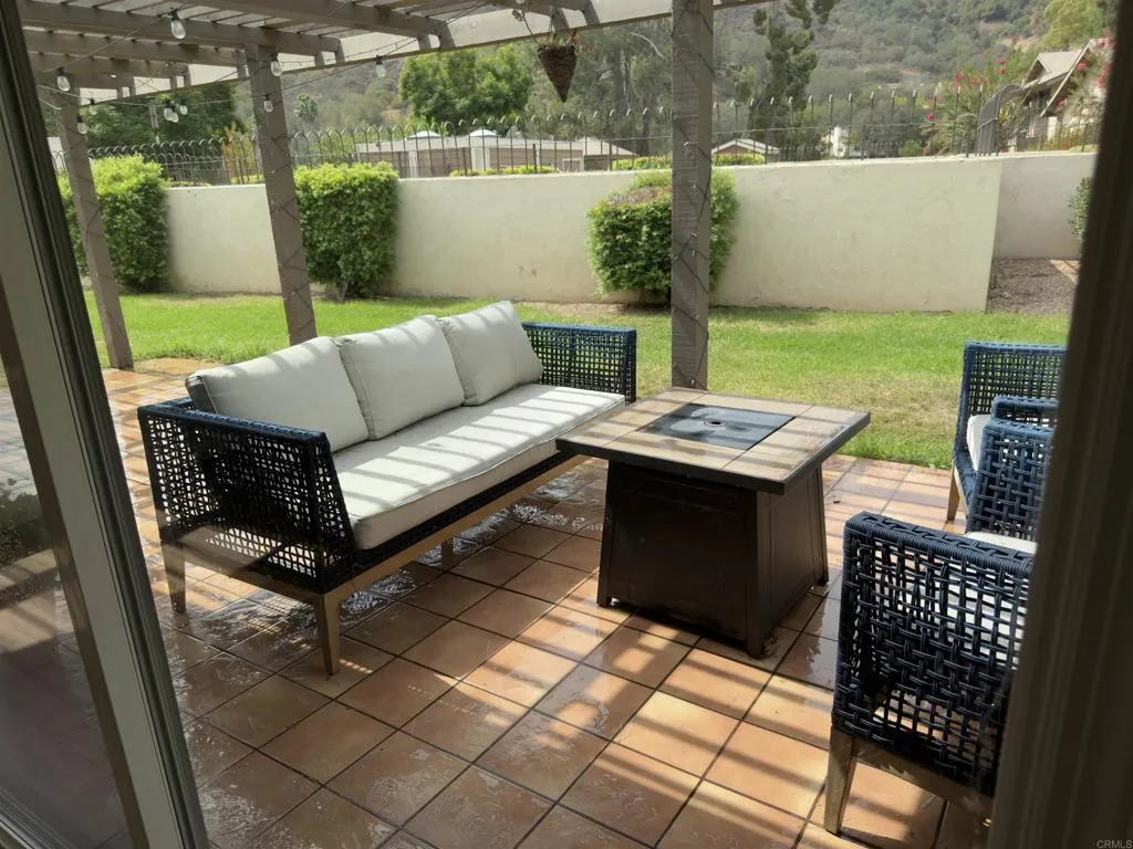 https://cdn.realtyfeed.com/cdn/127/307086813/eb4657ec33928c4663fc1409d2d577ee.webp