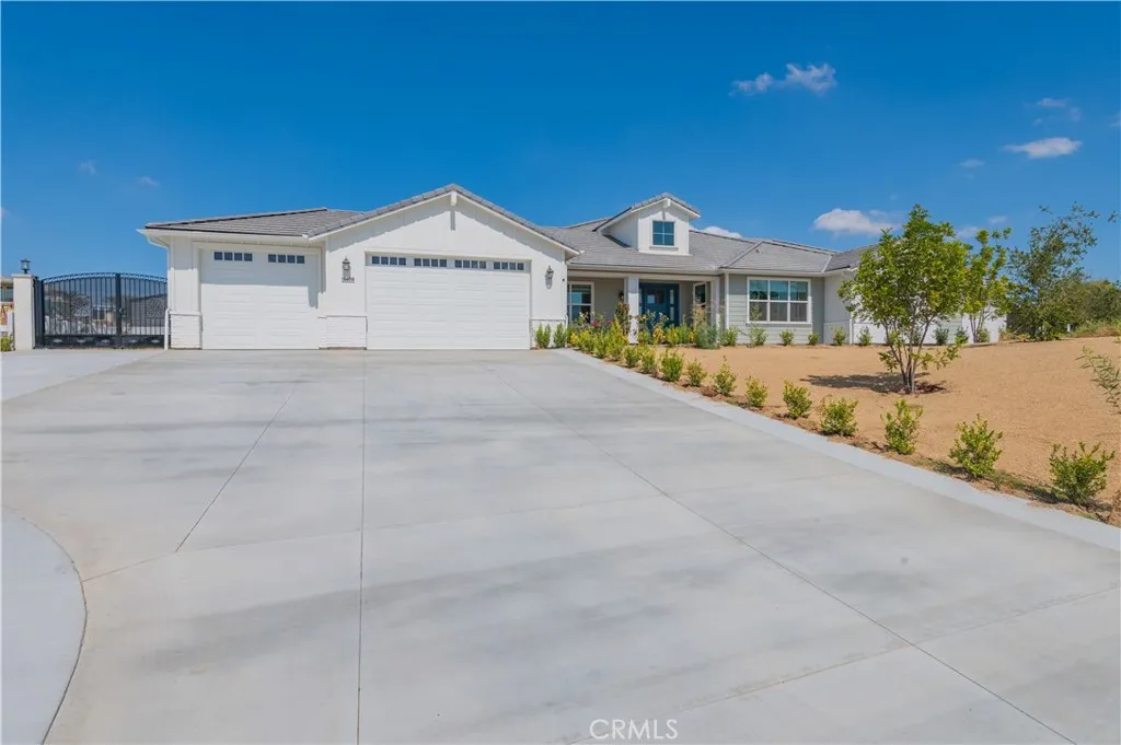 Riverside, CA 92504