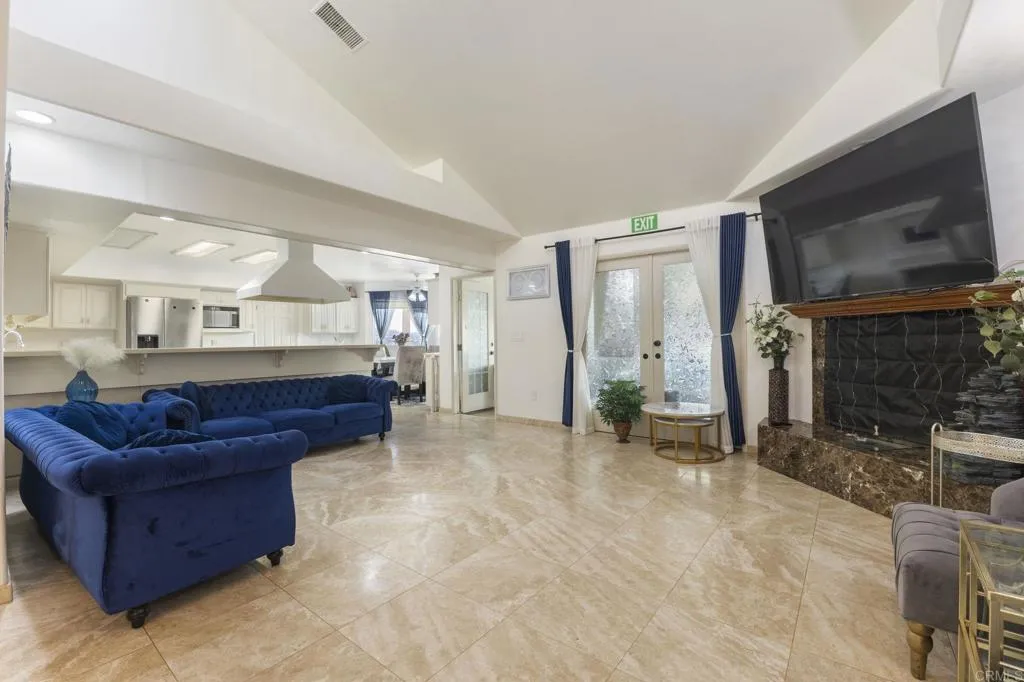https://cdn.realtyfeed.com/cdn/127/307086825/4bef251184f96dbbe0b8787408dd24f8.webp