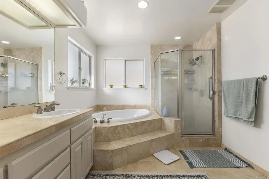 https://cdn.realtyfeed.com/cdn/127/307086825/56c2f50b9487587e85f63ba8d0d7073e.webp