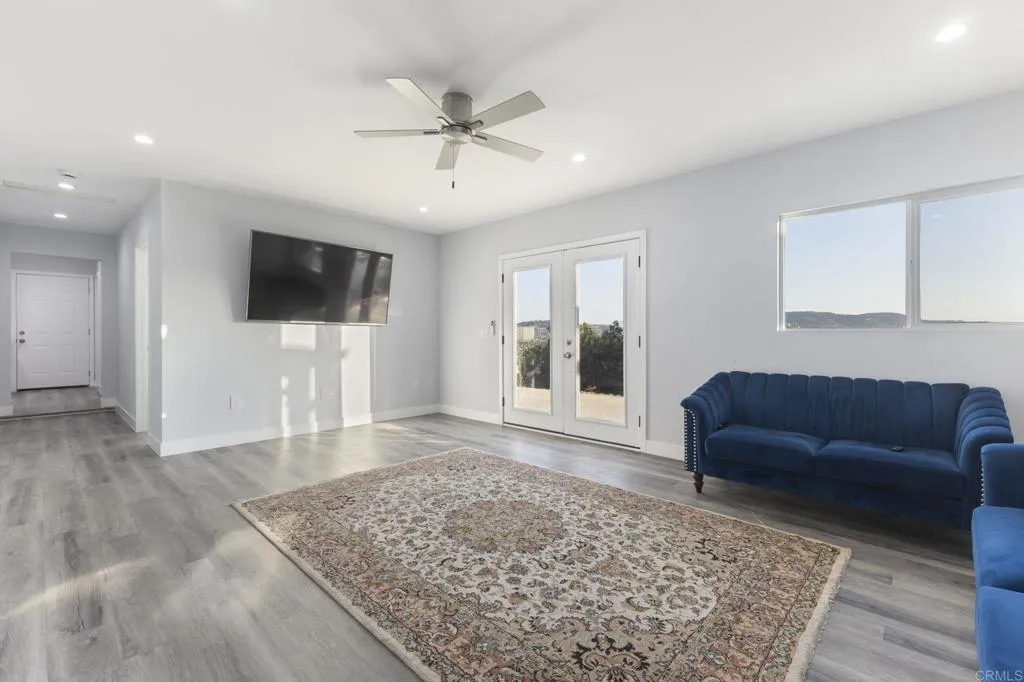 https://cdn.realtyfeed.com/cdn/127/307086825/720d53edc3cd0b281d86dfe176c85d75.webp