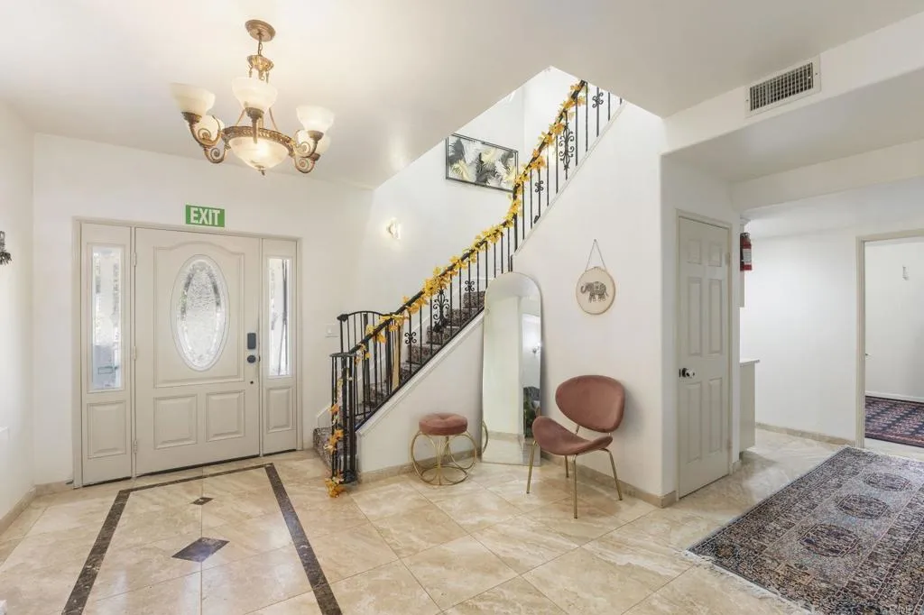 https://cdn.realtyfeed.com/cdn/127/307086825/7a44aaf74aec5e7de3d01a1a13017049.webp