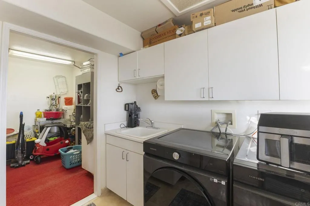 https://cdn.realtyfeed.com/cdn/127/307086825/e15e308d8d4e7fcfacfd6b32b015f1bc.webp