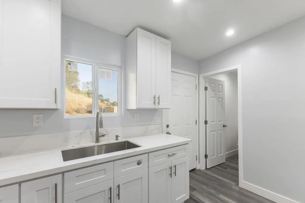 https://cdn.realtyfeed.com/cdn/127/307086825/ebcd0c27445fd9f83fcf3a40a7b4a9c2.webp