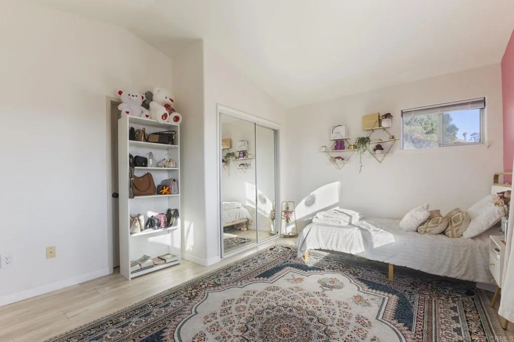 https://cdn.realtyfeed.com/cdn/127/307086825/f29ef1dc9b91da579bbff1b7342ae85e.webp