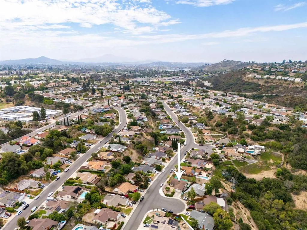 https://cdn.realtyfeed.com/cdn/127/307086828/9ca9eaaeaa36429586ca891b37bebd18.webp