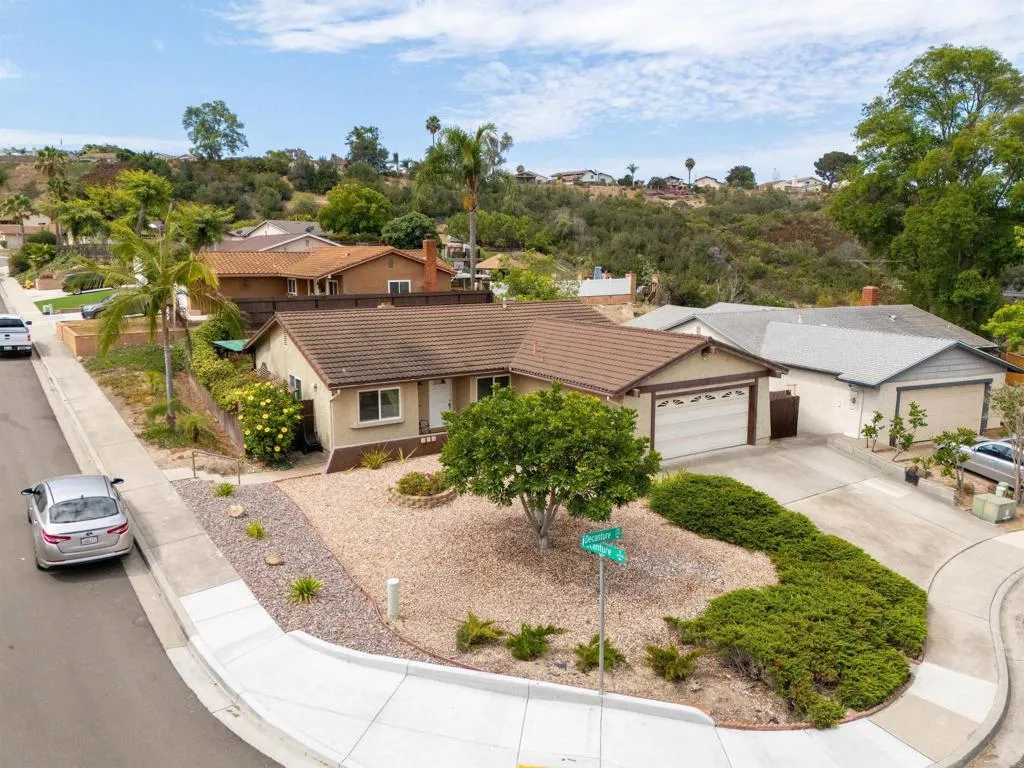 https://cdn.realtyfeed.com/cdn/127/307086828/ba73a5fd0420c8b1965d94eb6c041673.webp
