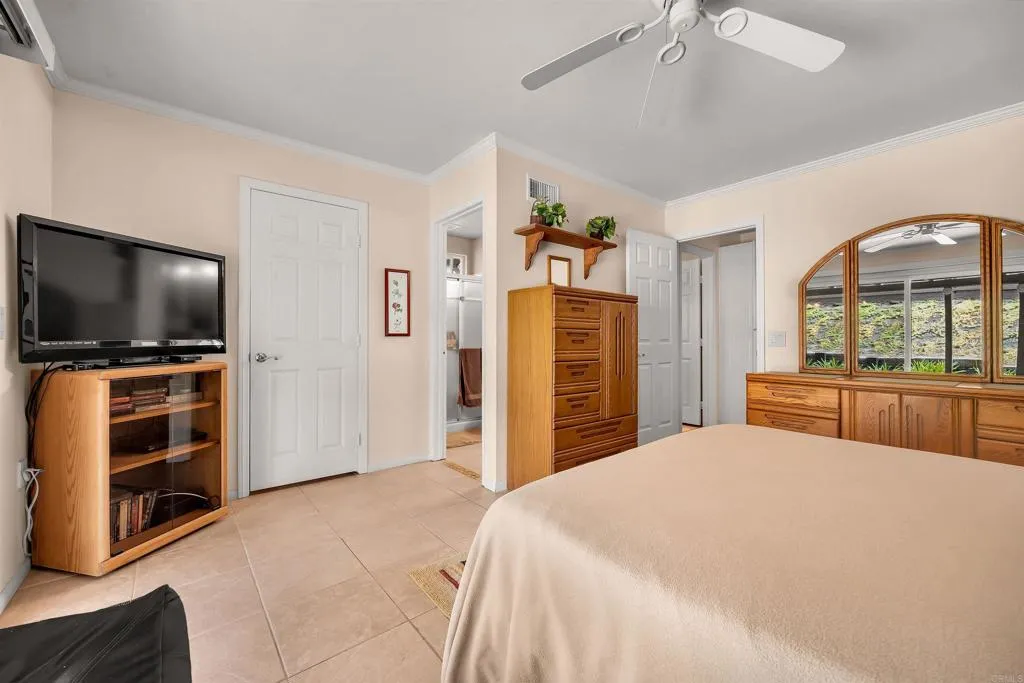 https://cdn.realtyfeed.com/cdn/127/307086828/efd8865f745d2621d1db19a0020dd788.webp