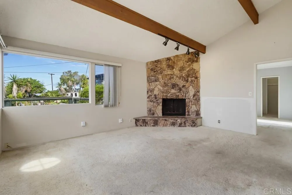 https://cdn.realtyfeed.com/cdn/127/307086831/359a0da549e330b9c5adab5c1e94404e.webp
