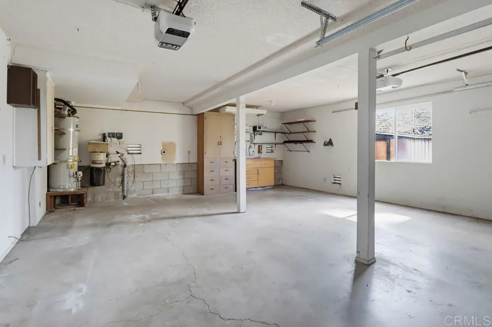 https://cdn.realtyfeed.com/cdn/127/307086831/4a142a29073d476e24148ec2eaca8a4a.webp