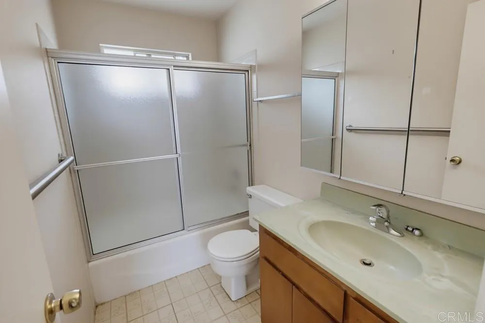https://cdn.realtyfeed.com/cdn/127/307086831/c1ade3571d80a26fdddb900b9d09401e.webp