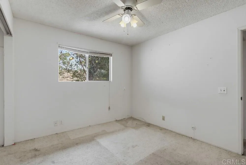 https://cdn.realtyfeed.com/cdn/127/307086831/fb3824a8aed395a936f307ed9c9b522f.webp