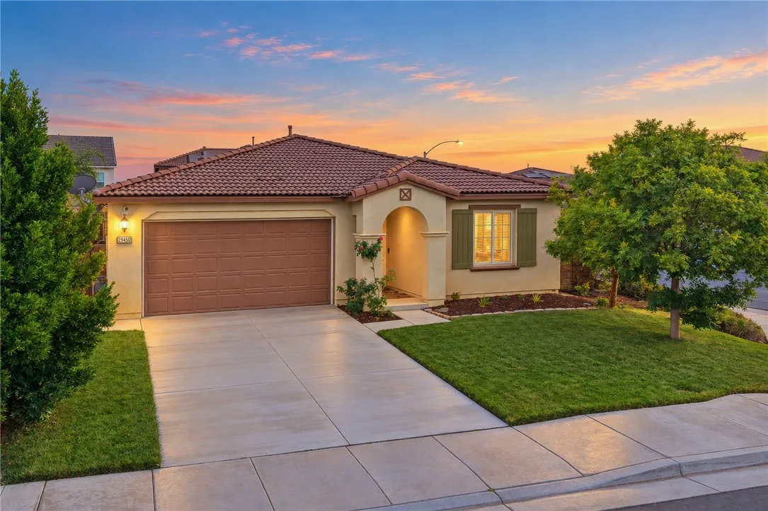 Menifee, CA 92585