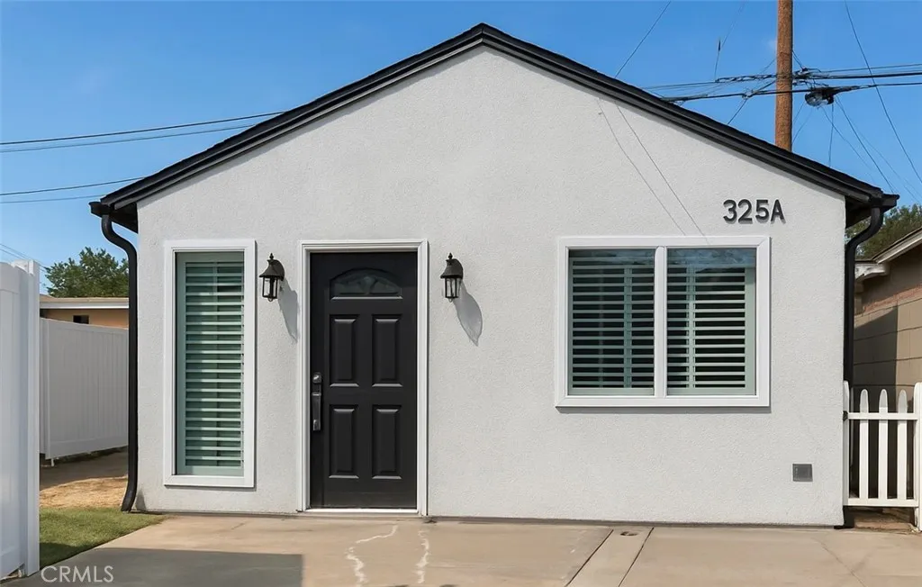 Fullerton, CA 92833
