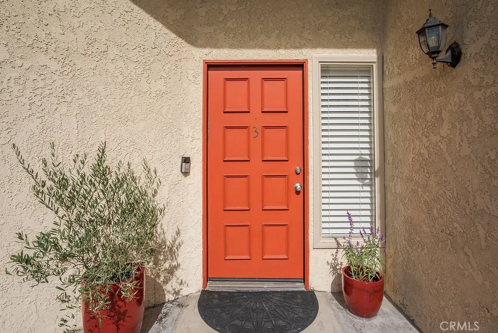 Glendale, CA 91208
