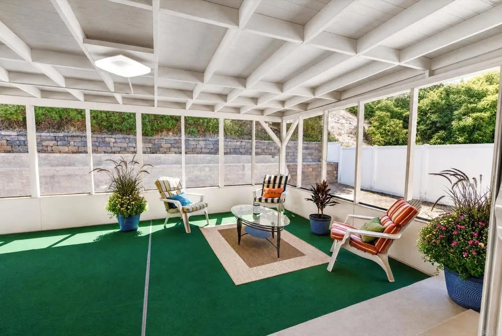 https://cdn.realtyfeed.com/cdn/127/307086941/330b146c9c7119ec2a10fe0aabc0422a.webp