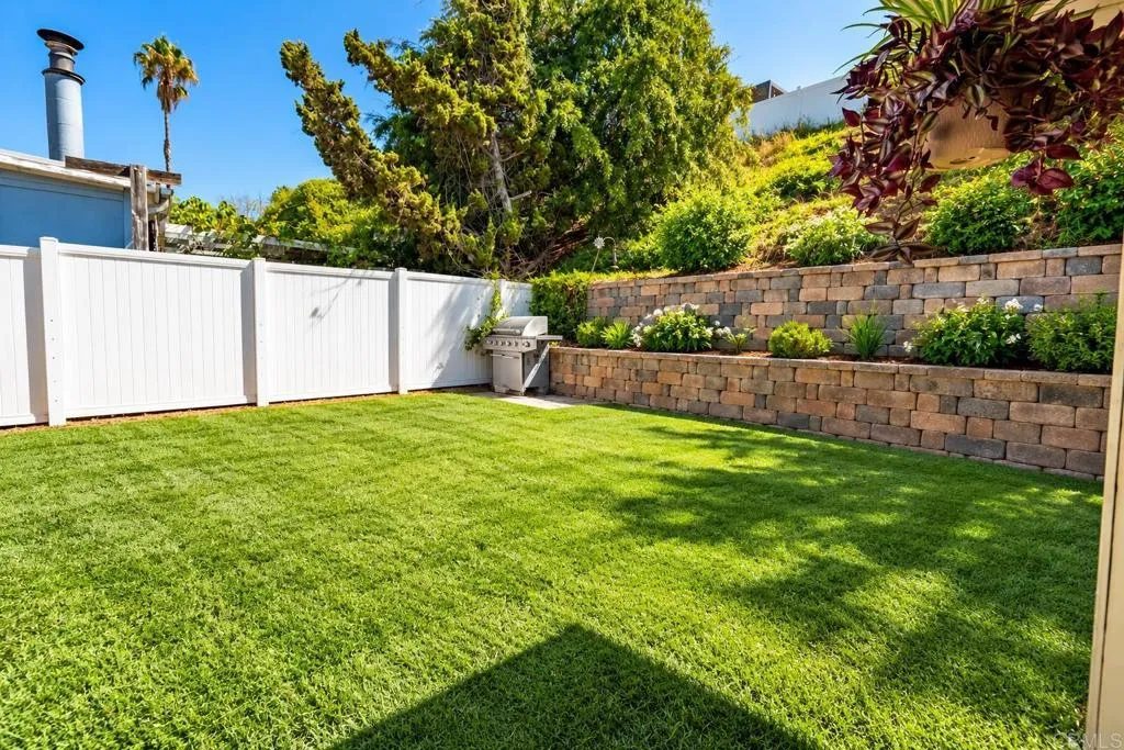 https://cdn.realtyfeed.com/cdn/127/307086941/aee5887f58d2d9d325ad56c1955ac961.webp