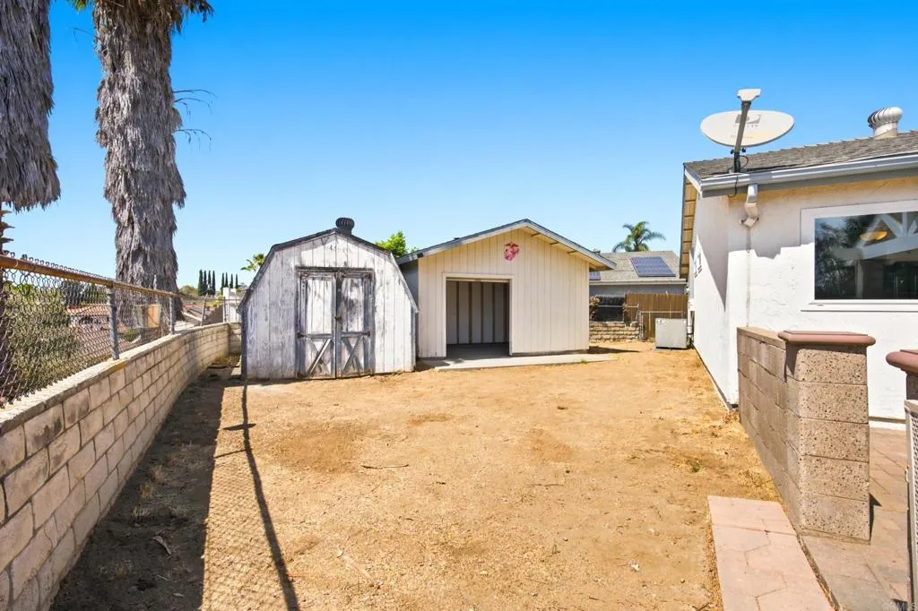 https://cdn.realtyfeed.com/cdn/127/307086947/0776aca6a9027f4cf8fdd961d5edc064.webp