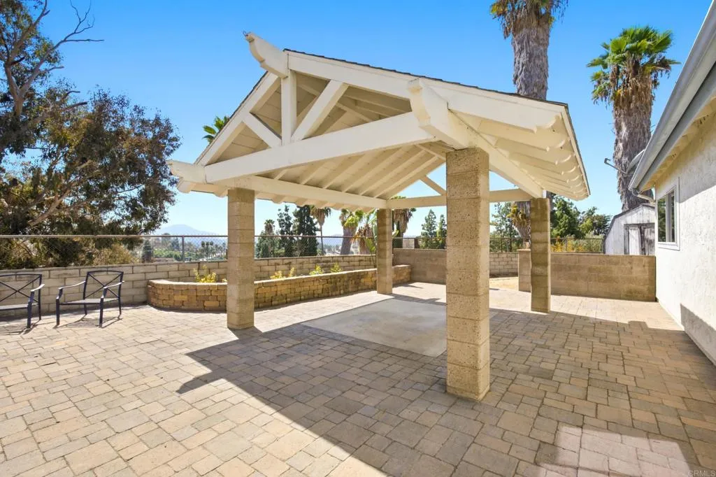 https://cdn.realtyfeed.com/cdn/127/307086947/58fb9bd37ad3b83936281655a933572d.webp