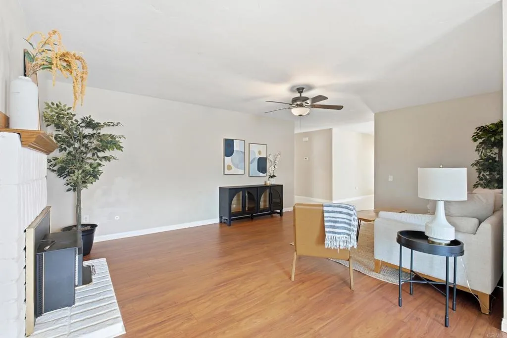 https://cdn.realtyfeed.com/cdn/127/307086947/7d4149c2ccffa25ea70ca4f3bd0a8dd6.webp