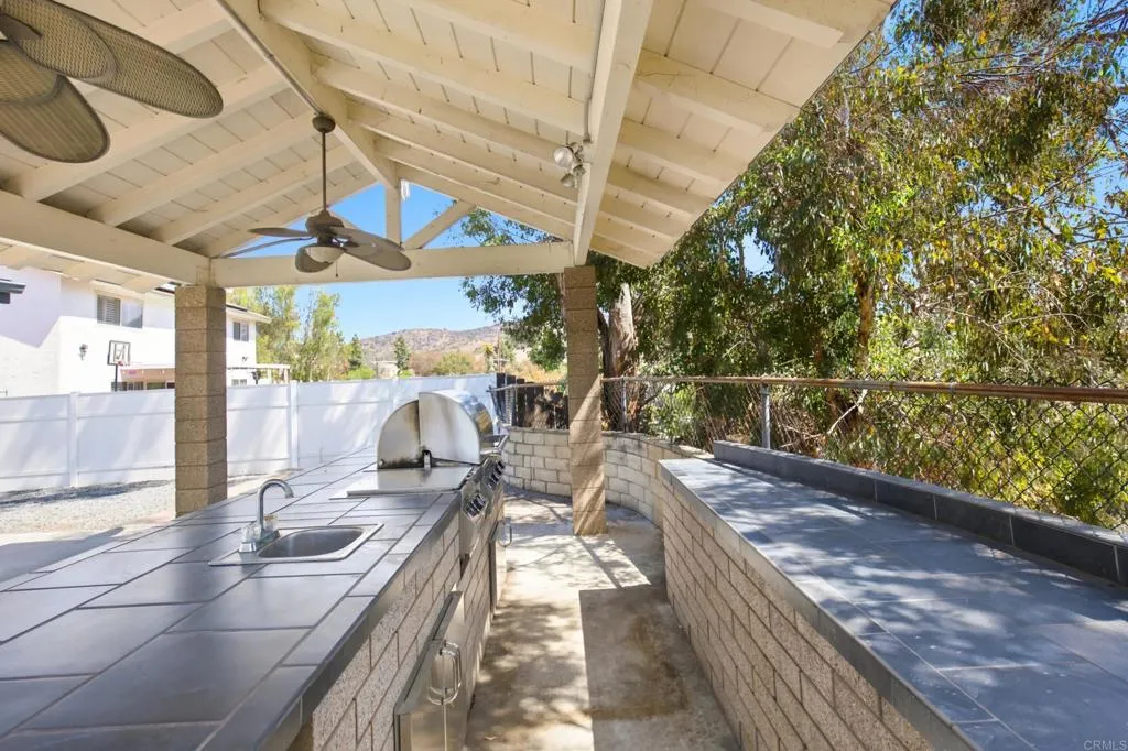 https://cdn.realtyfeed.com/cdn/127/307086947/9422d567c34ba7bbd9ace5286e839cf7.webp