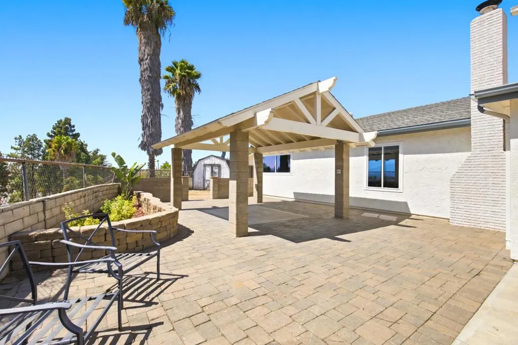 https://cdn.realtyfeed.com/cdn/127/307086947/bfa5ebbd0e8aa610181518d72c9ac3ee.webp