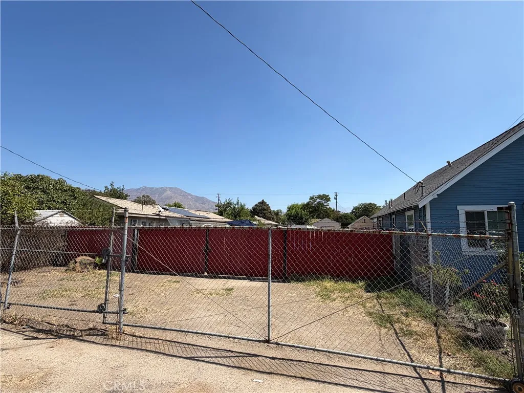 Highland, CA 92346
