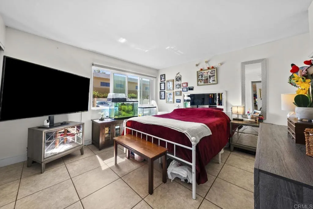 https://cdn.realtyfeed.com/cdn/127/307087040/53cb207a13ad5db68d8568f717cd6c43.webp