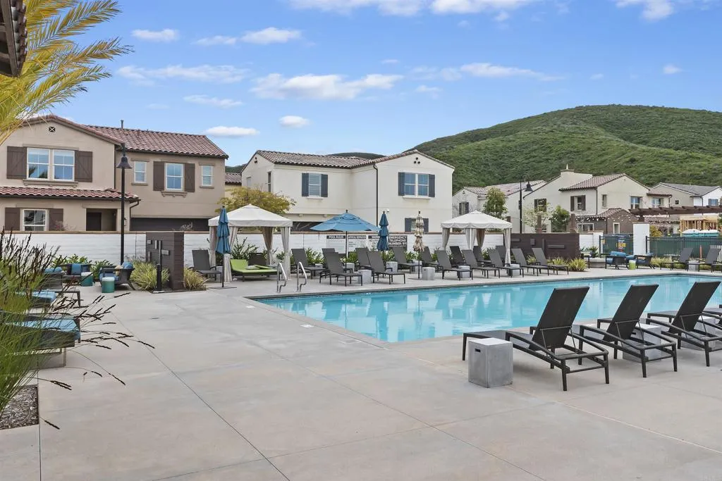 https://cdn.realtyfeed.com/cdn/127/307087045/7d086ba35e2c25077df92df1e7e503b5.webp