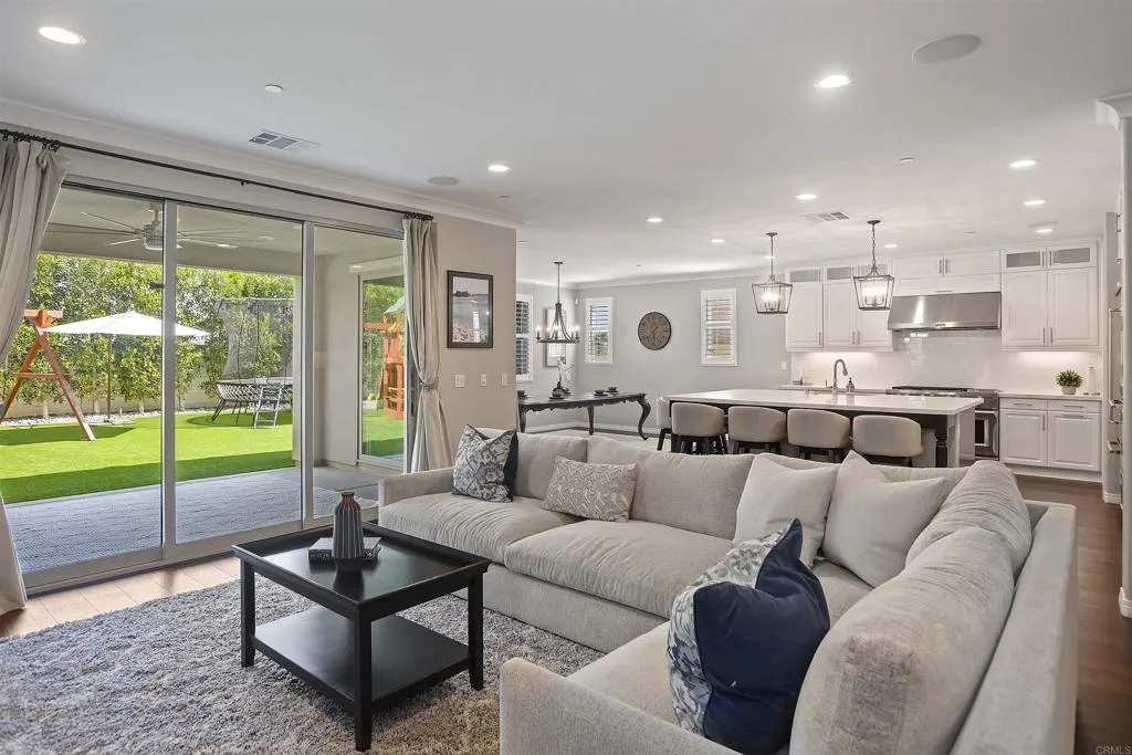 https://cdn.realtyfeed.com/cdn/127/307087045/cd0b416c72890a514461bd73a8553afb.webp